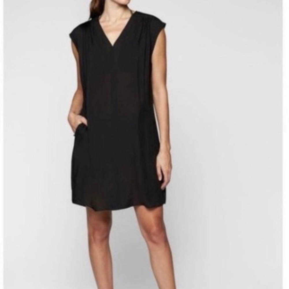 NWT Athleta Resort Cover Up. Size S